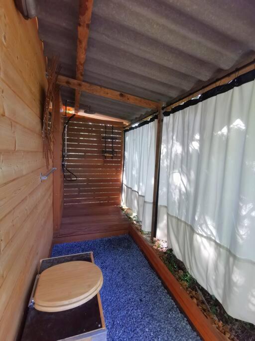 Cabanon Dans Un Ecrin De Verdure Калиан Екстериор снимка